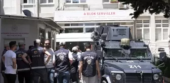 Mizah Dergisinde Hazreti Muhammed Karikatürü Yayınına Soruşturma Başlatıldı