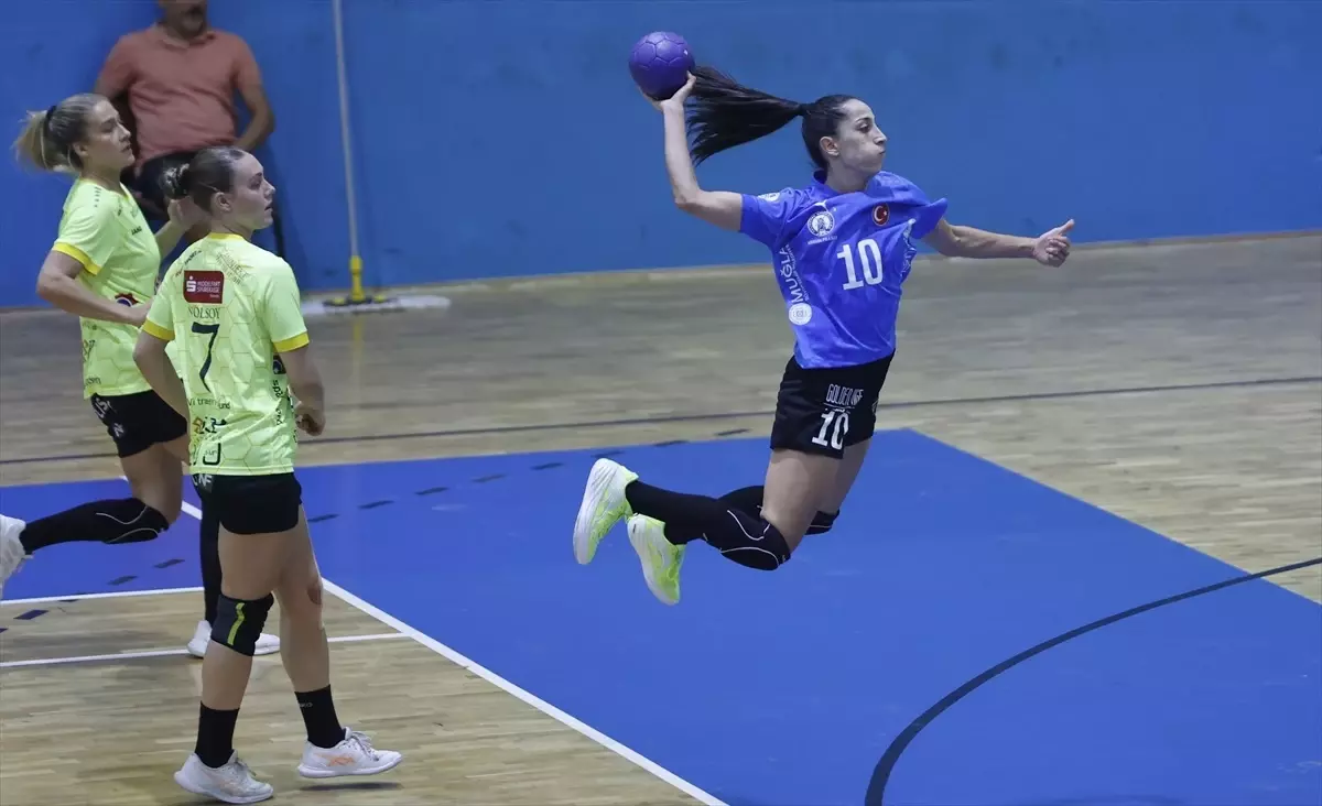 Armada Praxis Yalıkavak, EHF Kadınlar Avrupa Ligi'nde İlk Maçını Kazandı