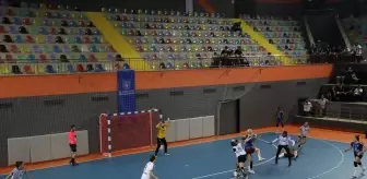 Üsküdar Belediyespor, Ortahisar Belediyespor'u 30-29 Yenerek Galip Geldi
