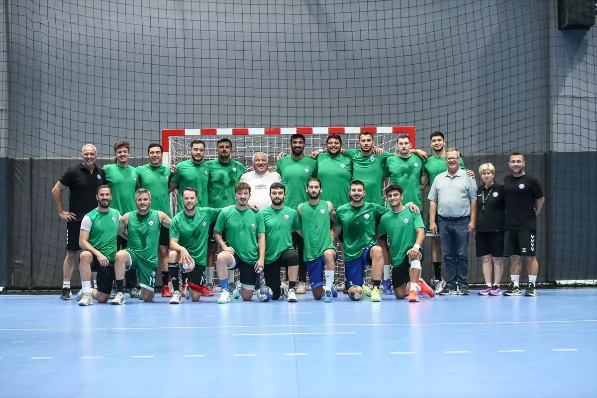 Nilüfer Belediyespor Hentbolda Süper Kupa'yı Kazandı ve Şampiyonluğu Hedefliyor