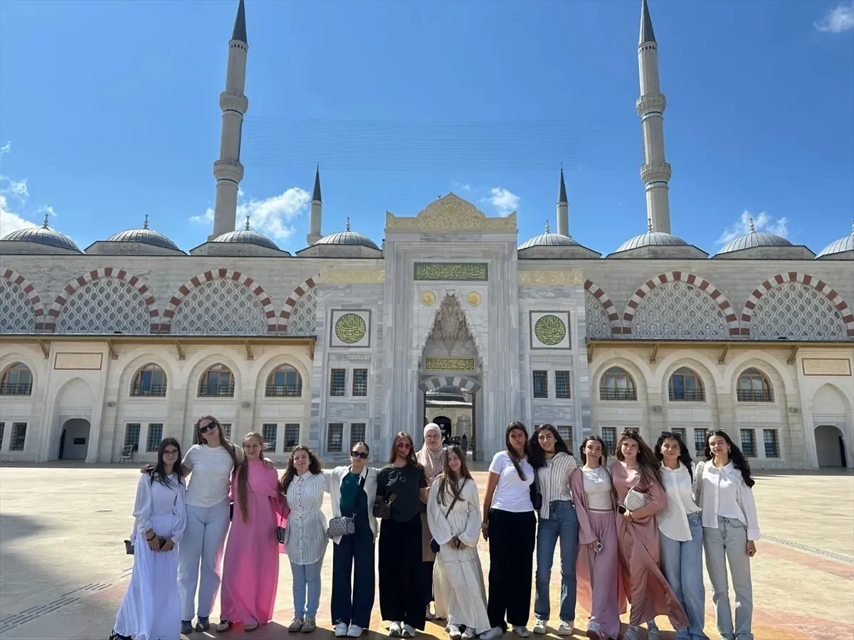 Hırvatistan'da Öğrencilere Yaz Kur'an Okulu Düzenlendi