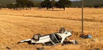 Kütahya'da Devrilen Otomobilde Sürücü ve Eşi Yaralandı