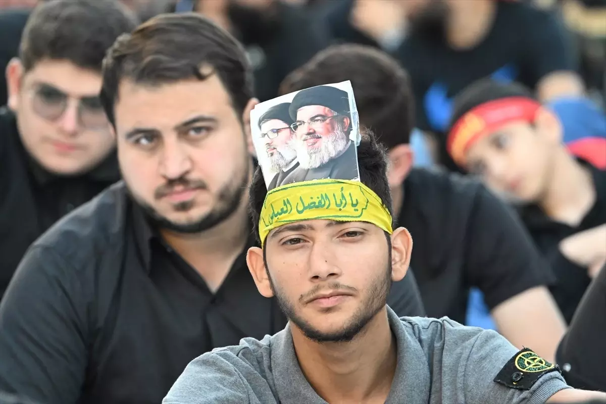 Hizbullah destekçilerinin Beyrut'taki Aşura anmasında 'silah bırakmayacağız' vurgusu