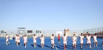 Hokey Erkekler A Milli Takımı Kırklareli'nde Şampiyonluk Hazırlığı Yapıyor
