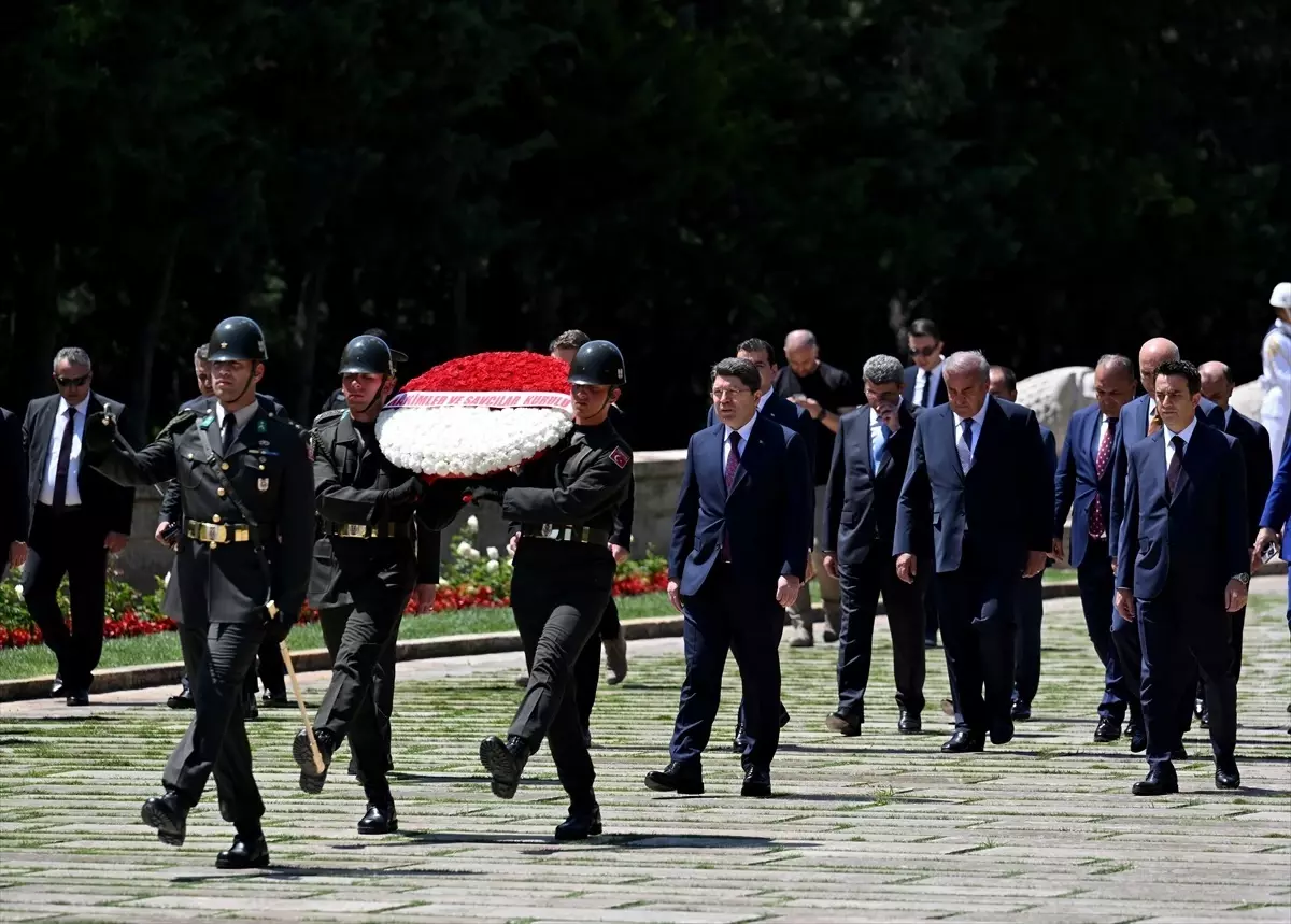 Yeni HSK Üyelerinden Anıtkabir Ziyareti