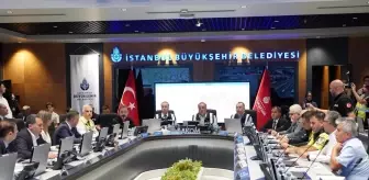 İBB, Okulların Açılmasıyla Trafik Yoğunluğunu Başarıyla Yönetiyor