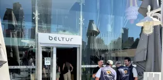 İBB İşçileri Haksız İşten Çıkarma Nedeniyle Oturma Eylemi Gerçekleştirdi
