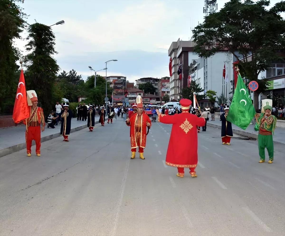 İç Anadolu'da 15 Temmuz Demokrasi ve Milli Birlik Günü dolayısıyla yürüyüş düzenlendi