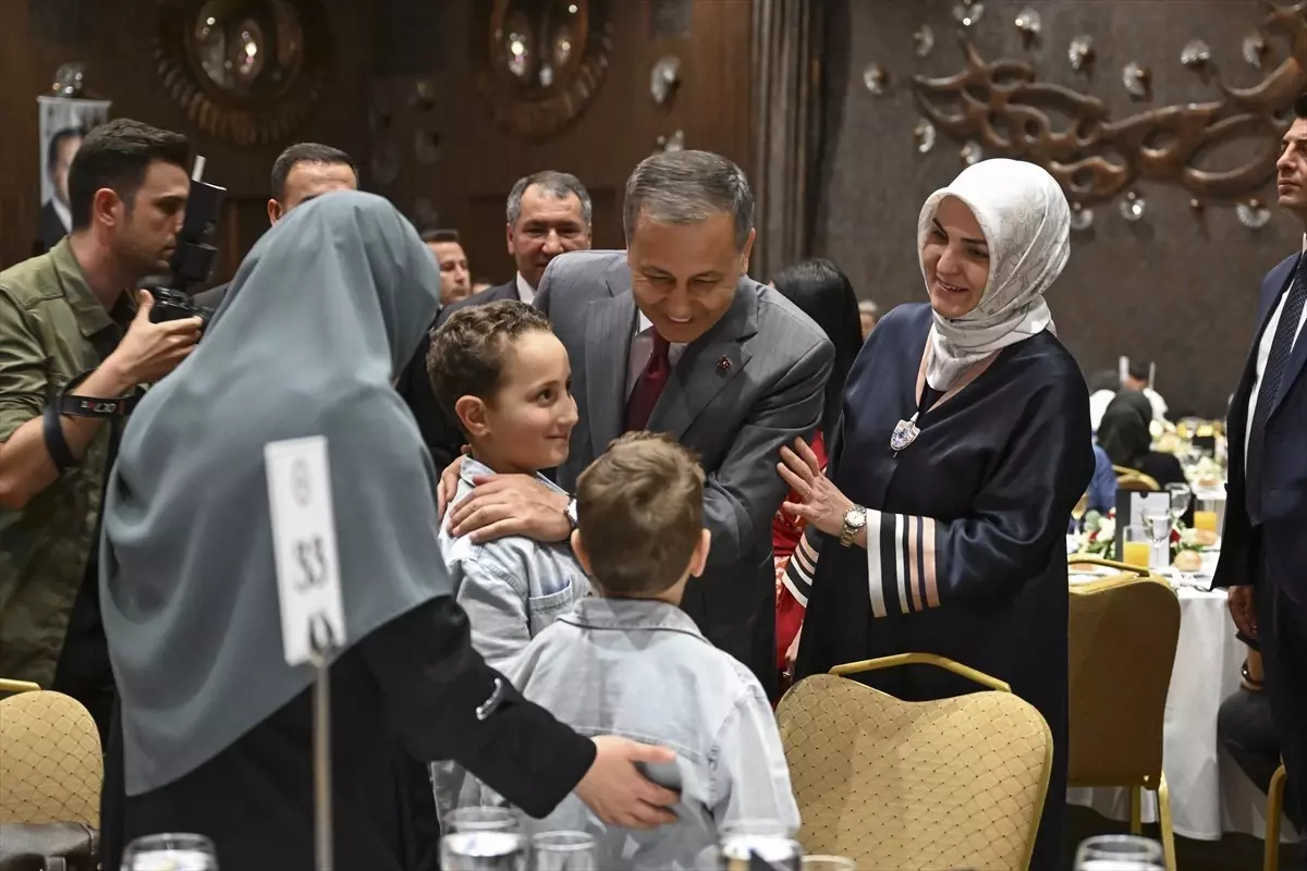 İçişleri Bakanı Yerlikaya, Şehit Aileleri ve Gaziler ile Yemek Programı'nda konuştu Açıklaması