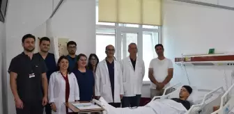 Afyonkarahisar'da İki Genç Pektus Ekskavatum Ameliyatıyla Sağlığına Kavuştu