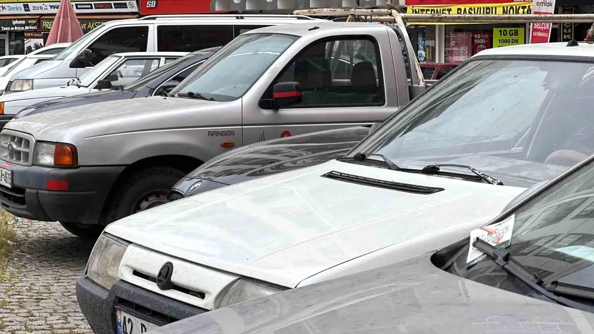 Konya'da İkinci El Araç Piyasasında Hareketlilik, Dolandırıcılara Dikkat!