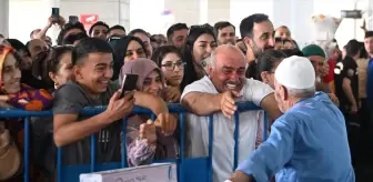 Hac İbadetini Tamamlayan İlk Kafile Gaziantep'e Döndü