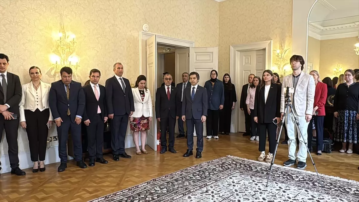 İngiltere'de 15 Temmuz Demokrasi ve Milli Birlik Günü dolayısıyla anma töreni düzenlendi