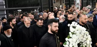 Laricani'den Hizbullah'a Destek Mesajı