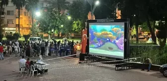 İskenderun'da Çocuklara Açık Hava Sineması Etkinliği