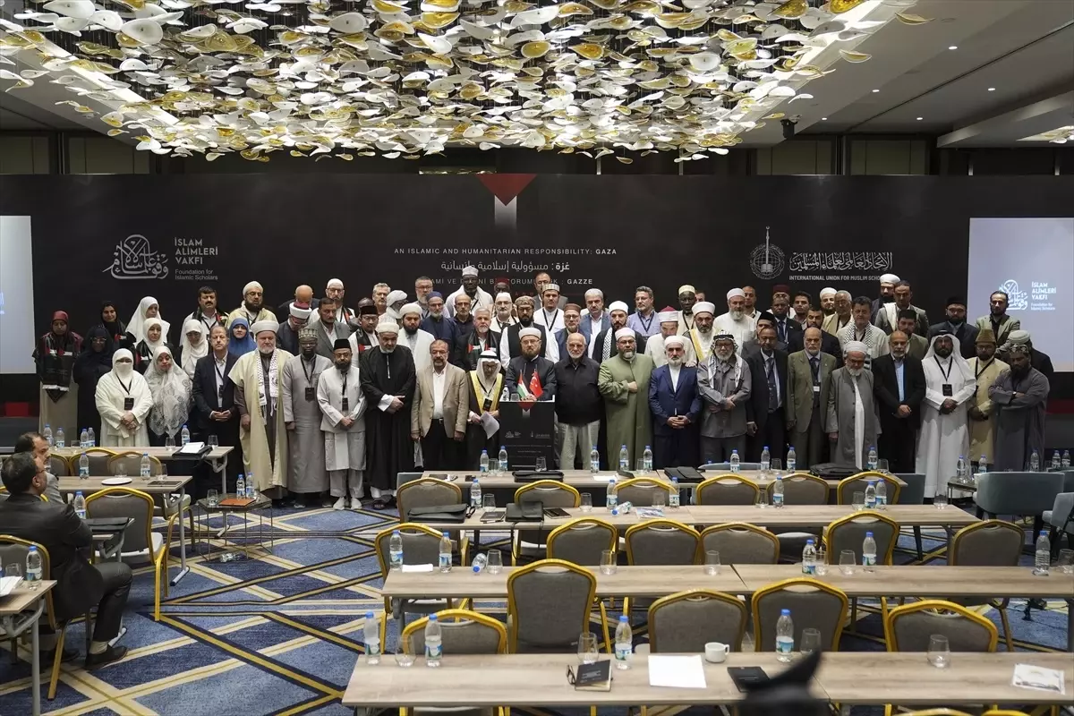 Gazze için İslami ve İnsani Sorumluluk Konferansı Devam Ediyor