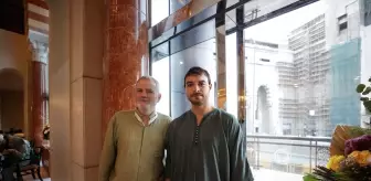 İspanya'dan Mekke'ye at sırtında ulaşan hacı adayları Kabe'de gözyaşı döktü
