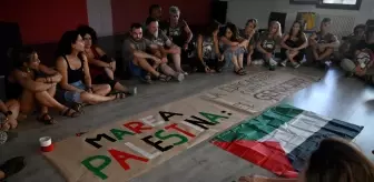 İspanya'da Eğitim Sektöründen İsrail'in Soykırımına Karşı Eylem