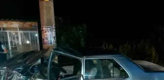 Eğirdir'de Otomobil Çarpışması: 4 Yaralı