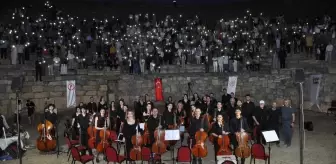 Helenistik Tiyatroda Çello Konseri