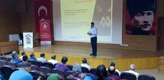 İspir'de Kamu Personeline Bağımlılıkla Mücadele Eğitimi