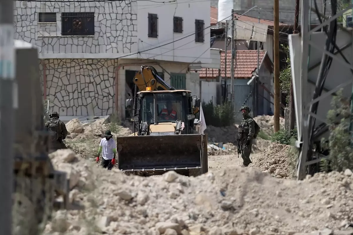 İsrail'in 5 aydır süren saldırıları Batı Şeria'daki Tulkerim Kampı'nı 'hayalet şehre' çevirdi