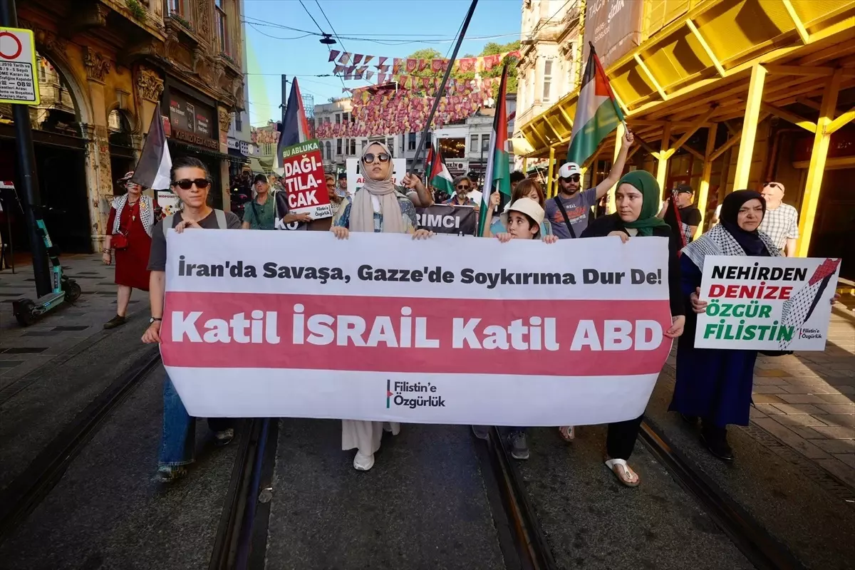 Filistin'e Özgürlük Gönüllüleri, İsrail'in Saldırılarını Protesto Etti