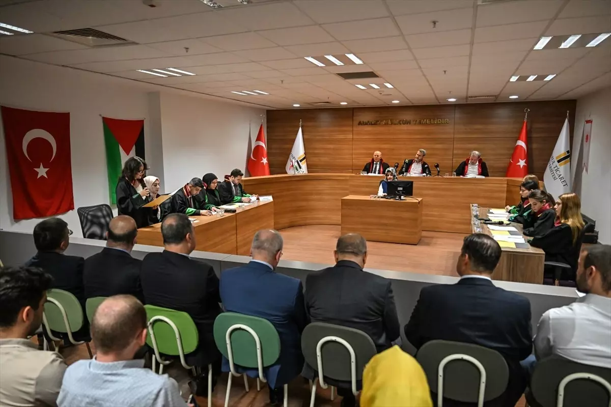 İstanbul Ticaret Üniversitesi Öğrencilerinden Temsili Yargılama: İsrail Soykırım Suçundan Yargılandı