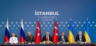 Türkiye-Rusya-Ukrayna Üçlü Toplantısı İstanbul'da Başladı