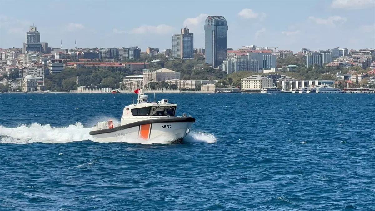 Boğaziçi Kıtalararası Yüzme Yarışında Rus Yüzücü Kayboldu
