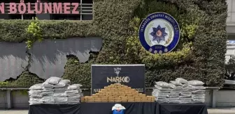 İstanbul'da Büyük Uyuşturucu Operasyonu: 261 Kilogram Metamfetamin Ele Geçirildi