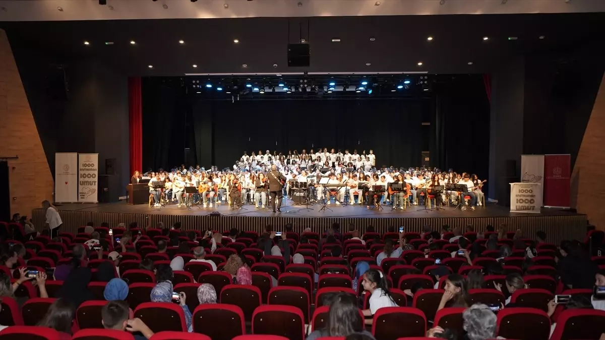 1000 Enstrüman 1000 Umut Konseri İstanbul'da Gerçekleşti