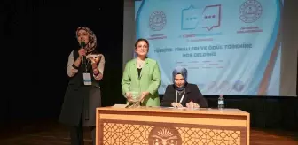 İstanbul'da '8. Türkiye Münazaraları 2025' programı başladı