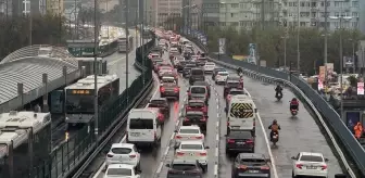İstanbul'da Yağış ve Trafik Yoğunluğu