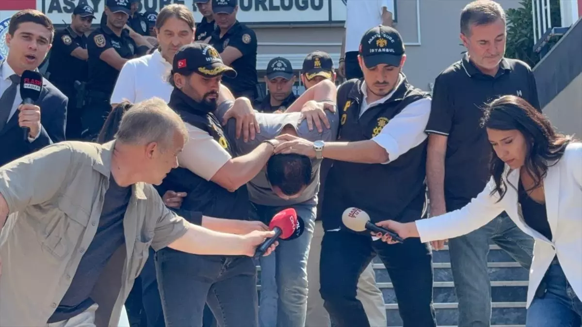 Eyüpsultan'da Üniversite Öğrencisi Ayşe Tokyaz'ın Cinayetinde 7 Şüpheli Adliyeye Sevk Edildi