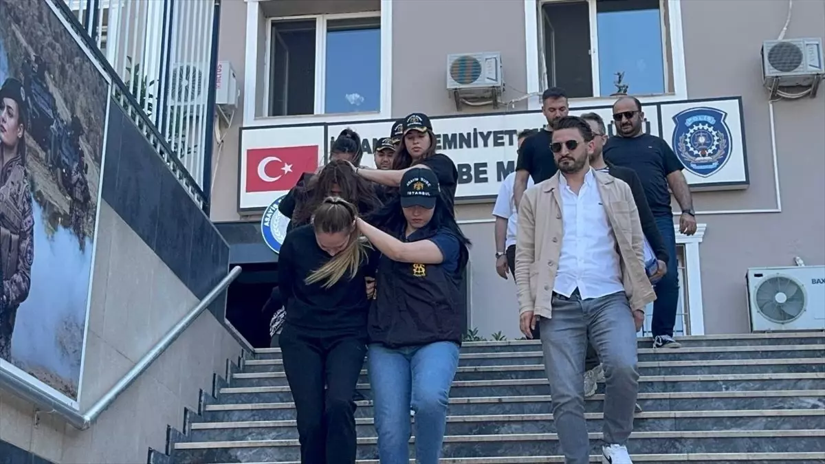 İstanbul'da Ponzi Sistemiyle 1,5 Milyar Lira Dolandırıcılık: 11 Zanlı Gözaltında