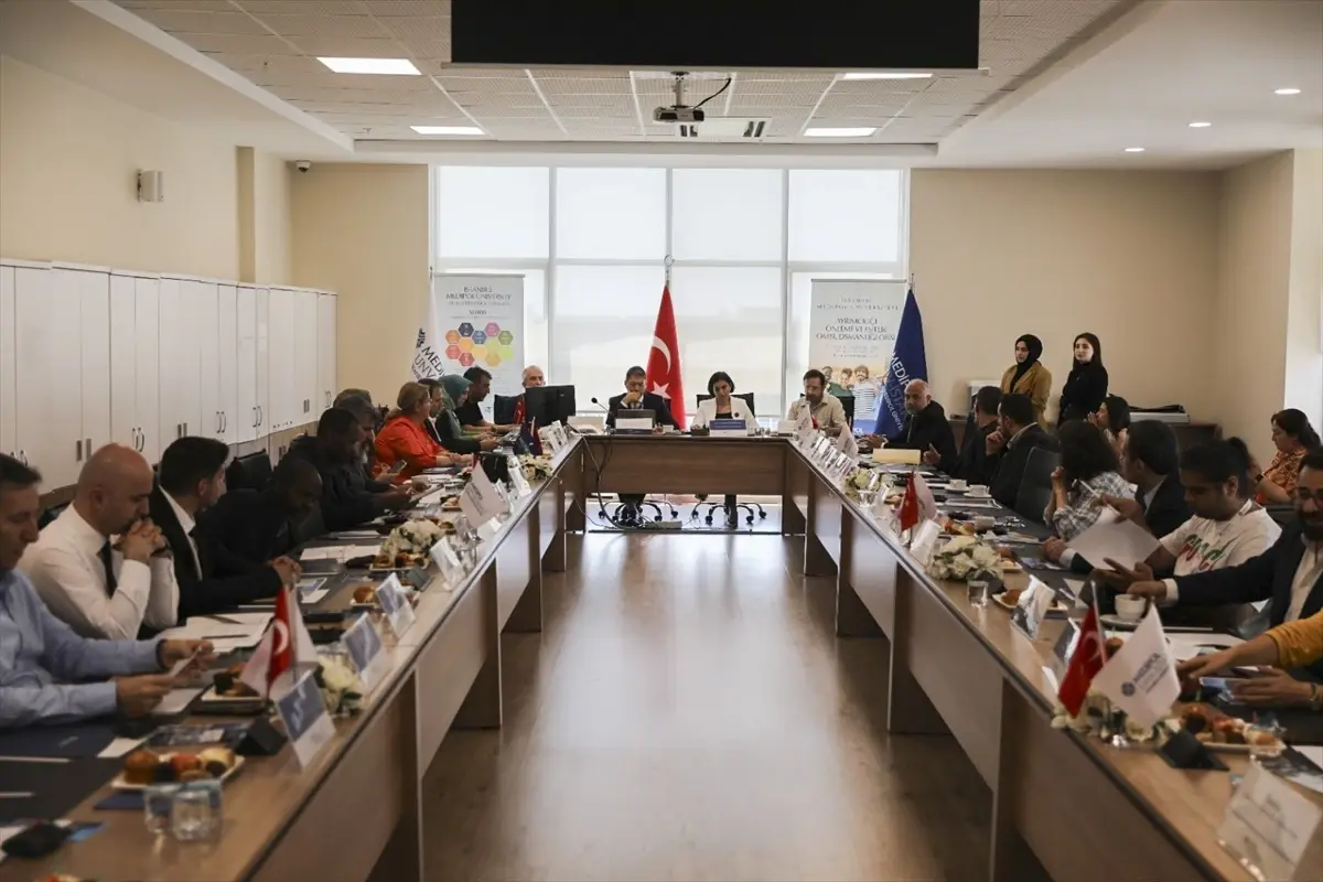 Uluslararası Öğrenci Forumu, Türkiye'deki Sorunları Masaya Yatırdı