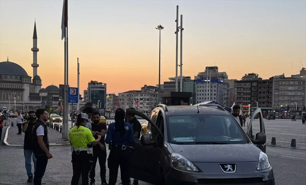 İstanbul'da Helikopter Destekli Huzur Uygulaması