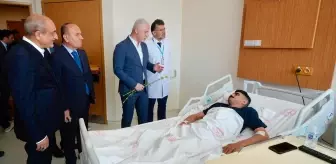 İstanbul Valisi Gül, Sultangazi Haseki Eğitim ve Araştırma Hastanesini ziyaret etti
