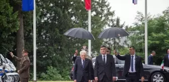 İtalya Cumhurbaşkanı Mattarella, Batı Balkanlar'ın AB'ye Katılım Sürecinin Hızlandırılmasını Vurguladı