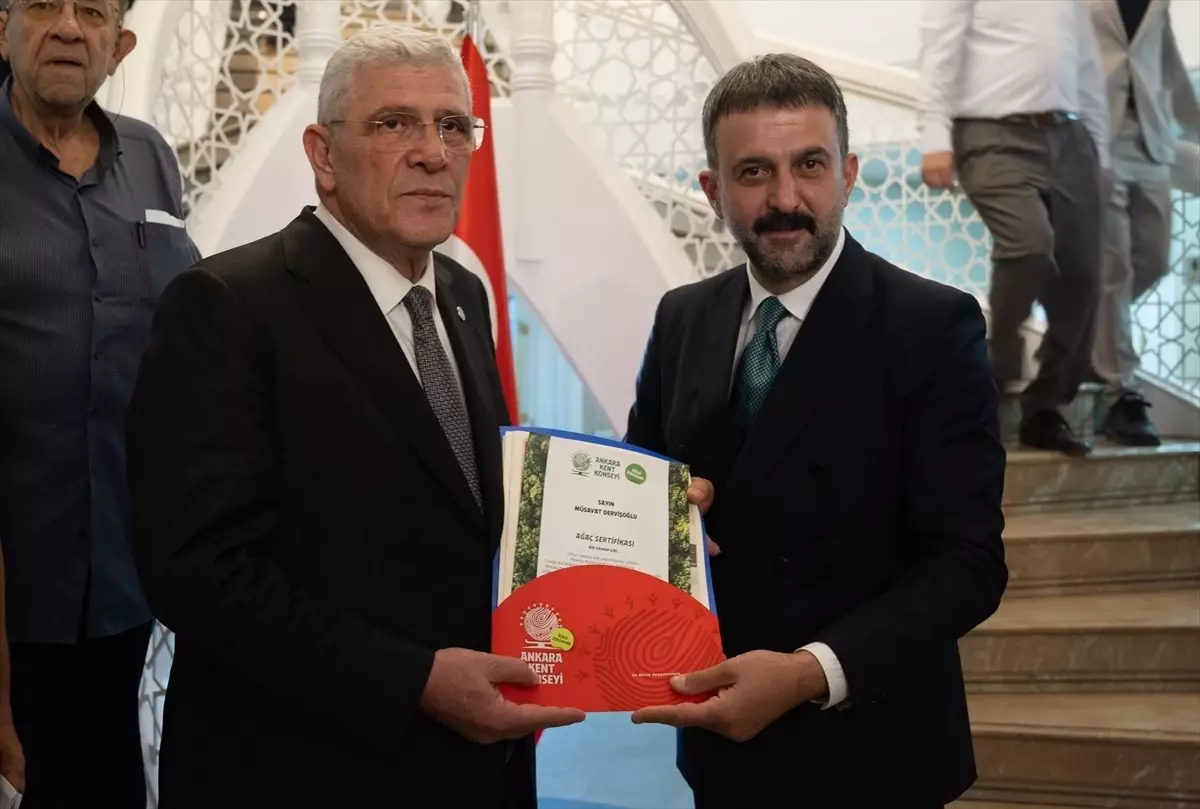 İYİ Parti Genel Başkanı Dervişoğlu, Ankara Kent Konseyini ziyaret etti