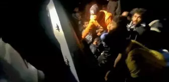 Çeşme Açıklarında 23 Düzensiz Göçmen Yakalandı