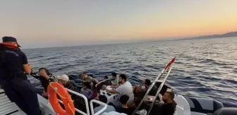 Dikili Açıklarında 81 Düzensiz Göçmen Yakalandı