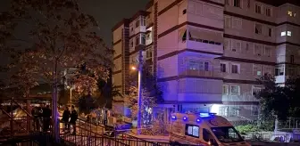 İzmir'de Bıçaklı Kavga: 1 Ölü, 2 Yaralı