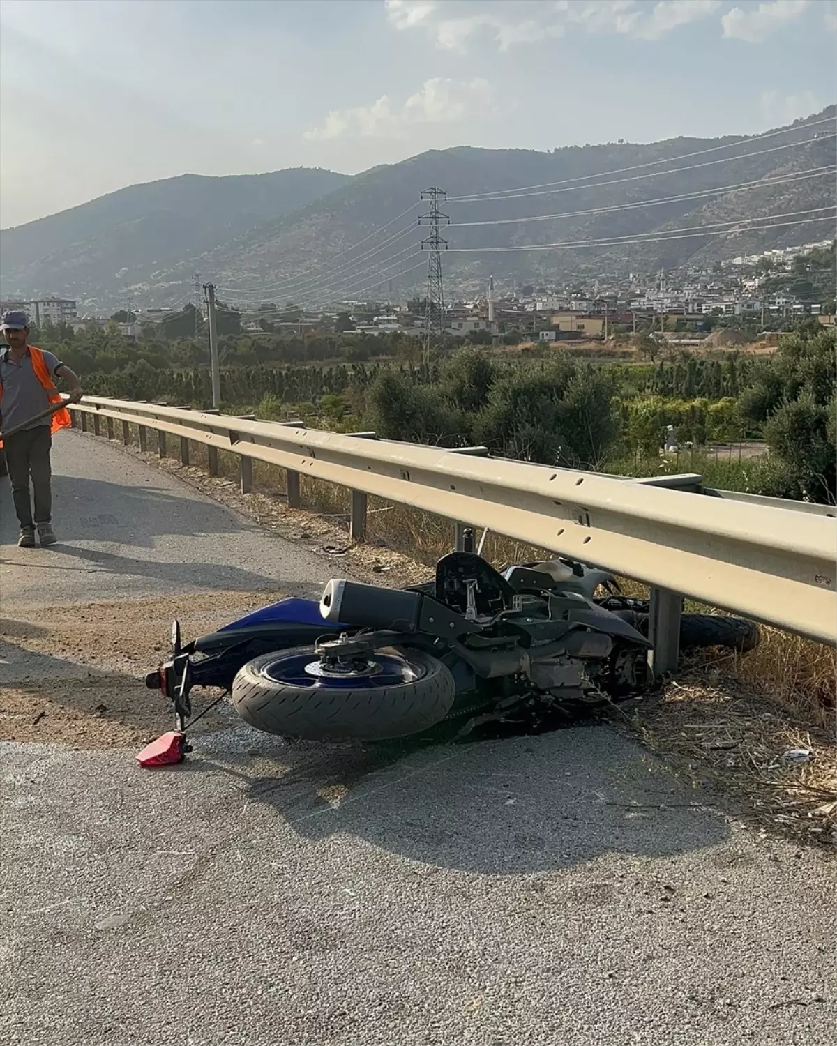 İzmir'de Motosiklet Kazası: Sürücü Hayatını Kaybetti