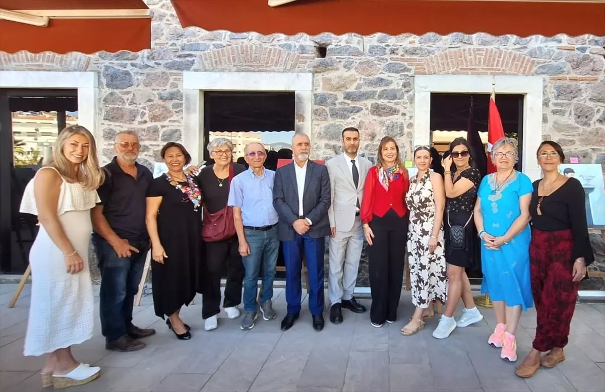 Dünya Barış Günü'nde Barışın Renkleri Sergisi