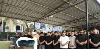 Çiğli'de Kadın Cinayeti: Demet Akarsu Son Yolculuğuna Uğurlandı