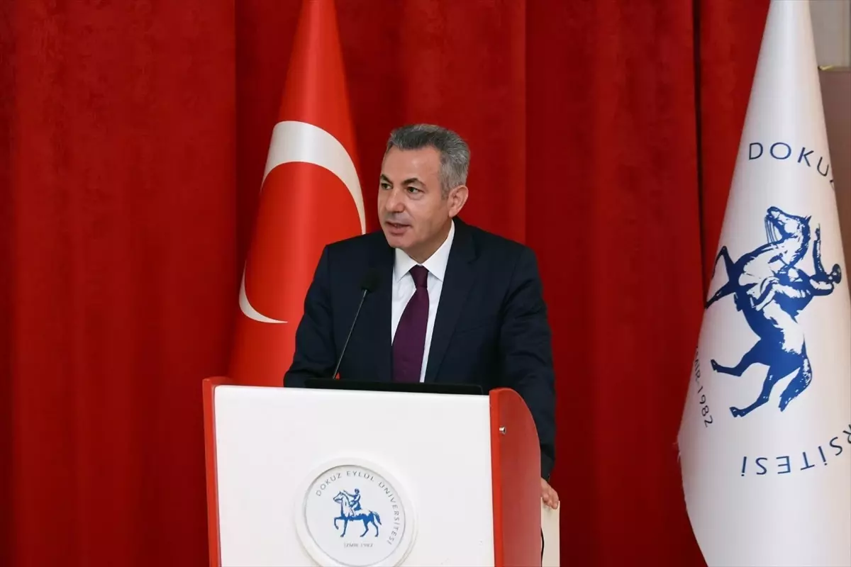 İzmir'de 9. Uluslararası Hidrojen Teknolojileri Kongresi Başladı