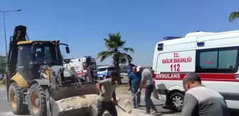 İzmir'de Panelvan Kazası: 1 Ölü, 3 Yaralı