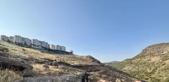 İzmir Çiğli'de Yangın Kontrol Altına Alındı